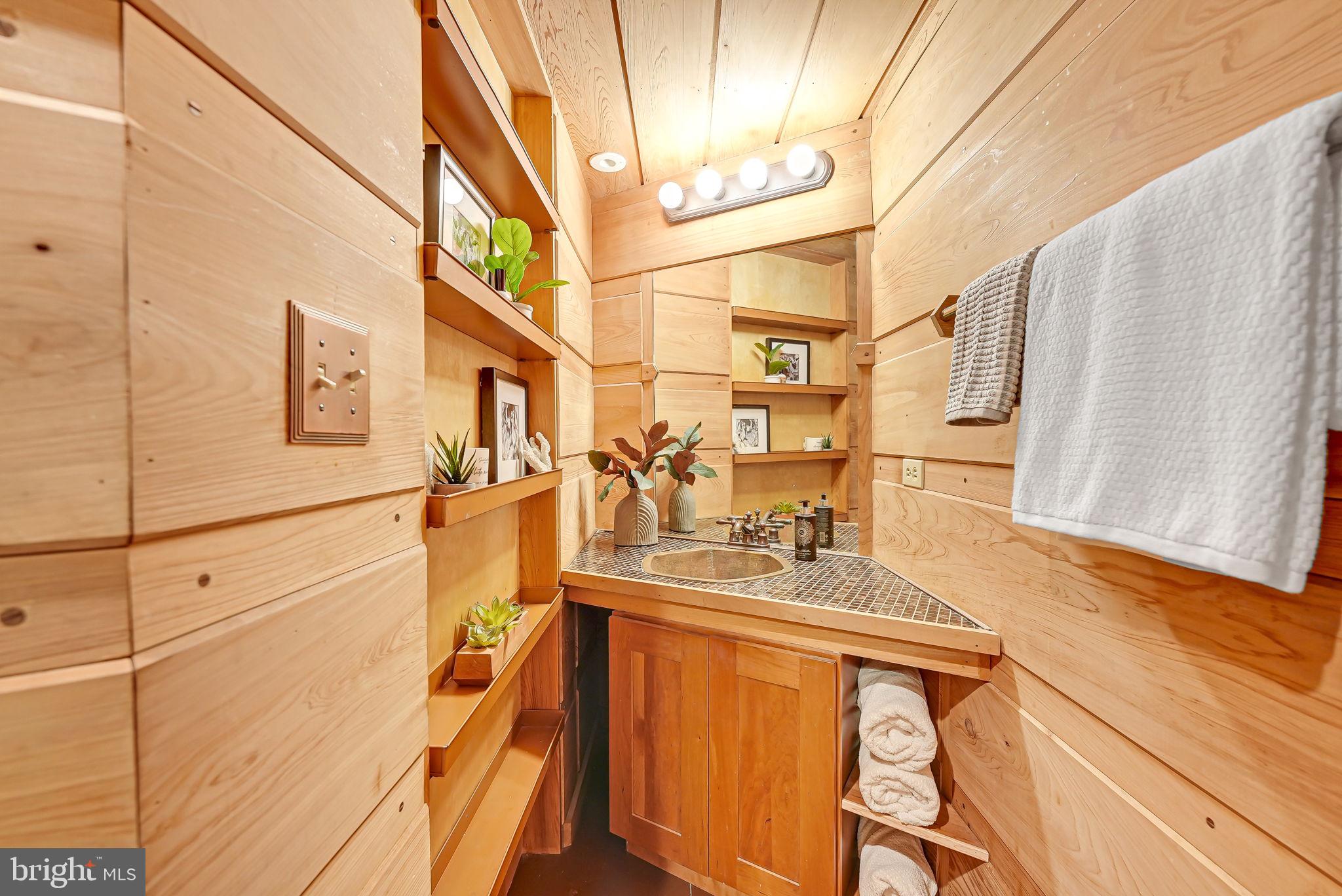 WINDOVER HEIGHTS - Residential