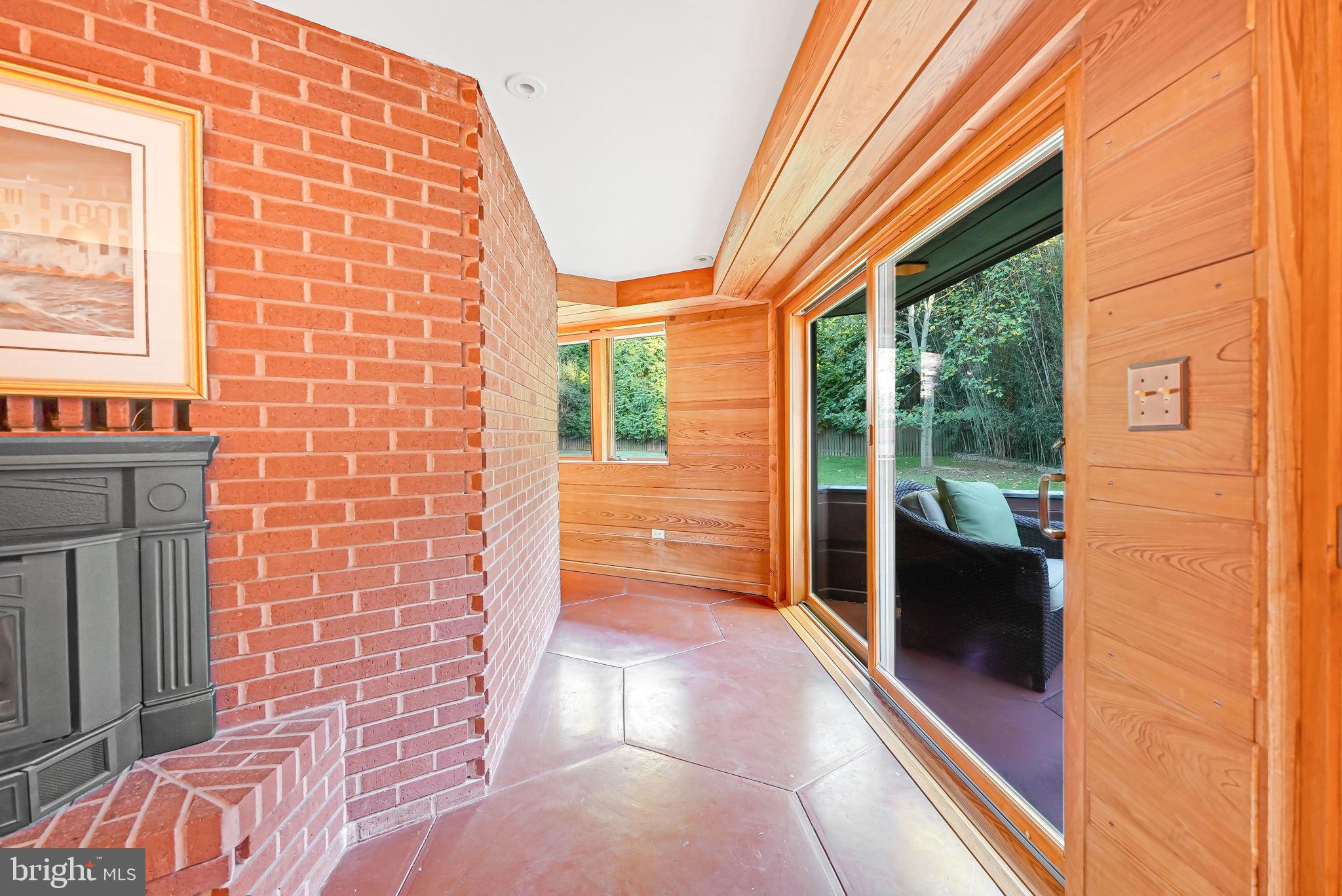 WINDOVER HEIGHTS - Residential