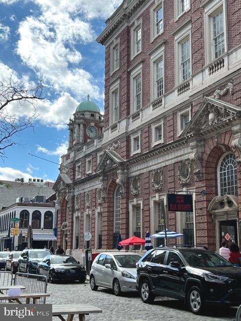 PENN'S LANDING - Commercial Sale