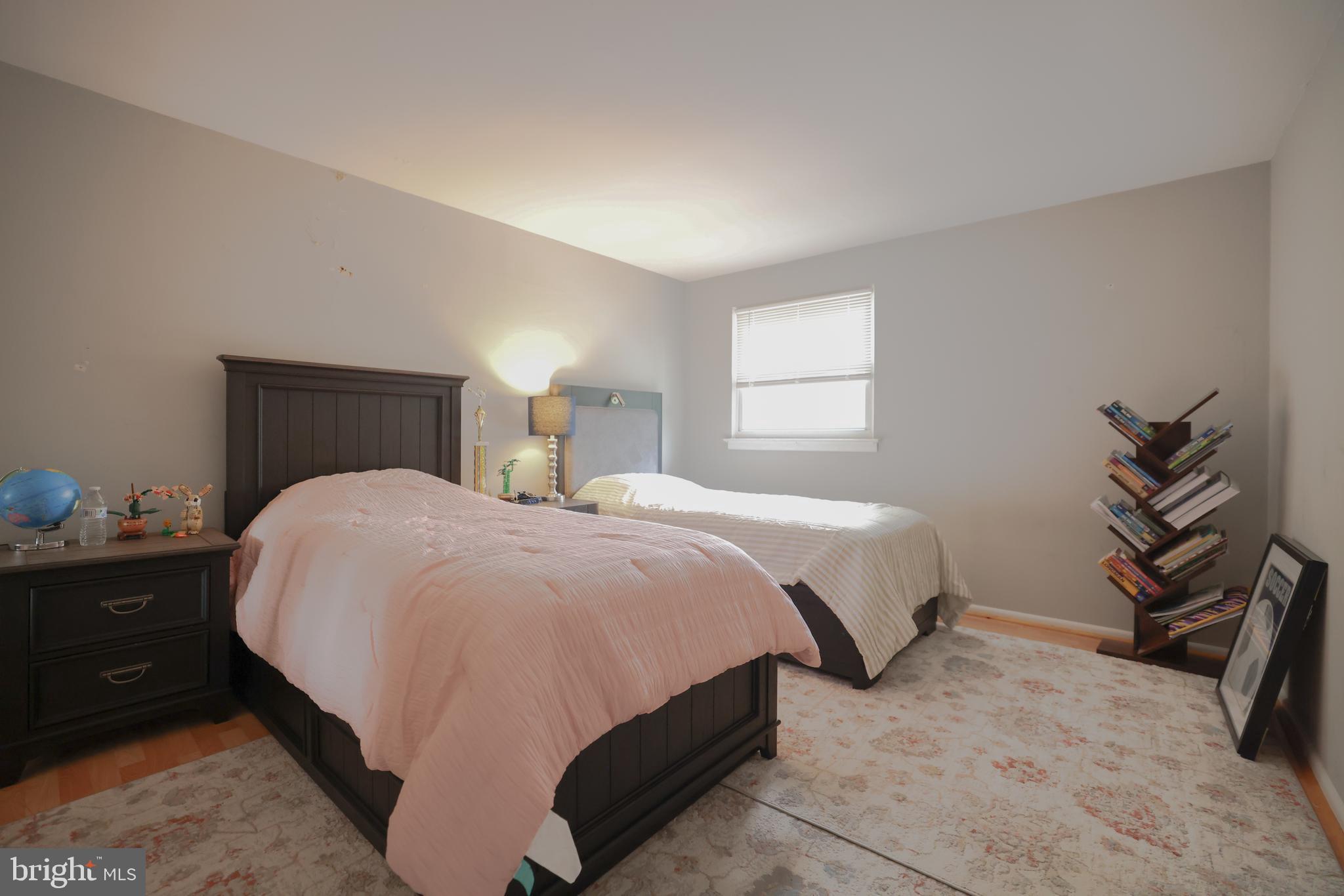 SOMERTON - Residential