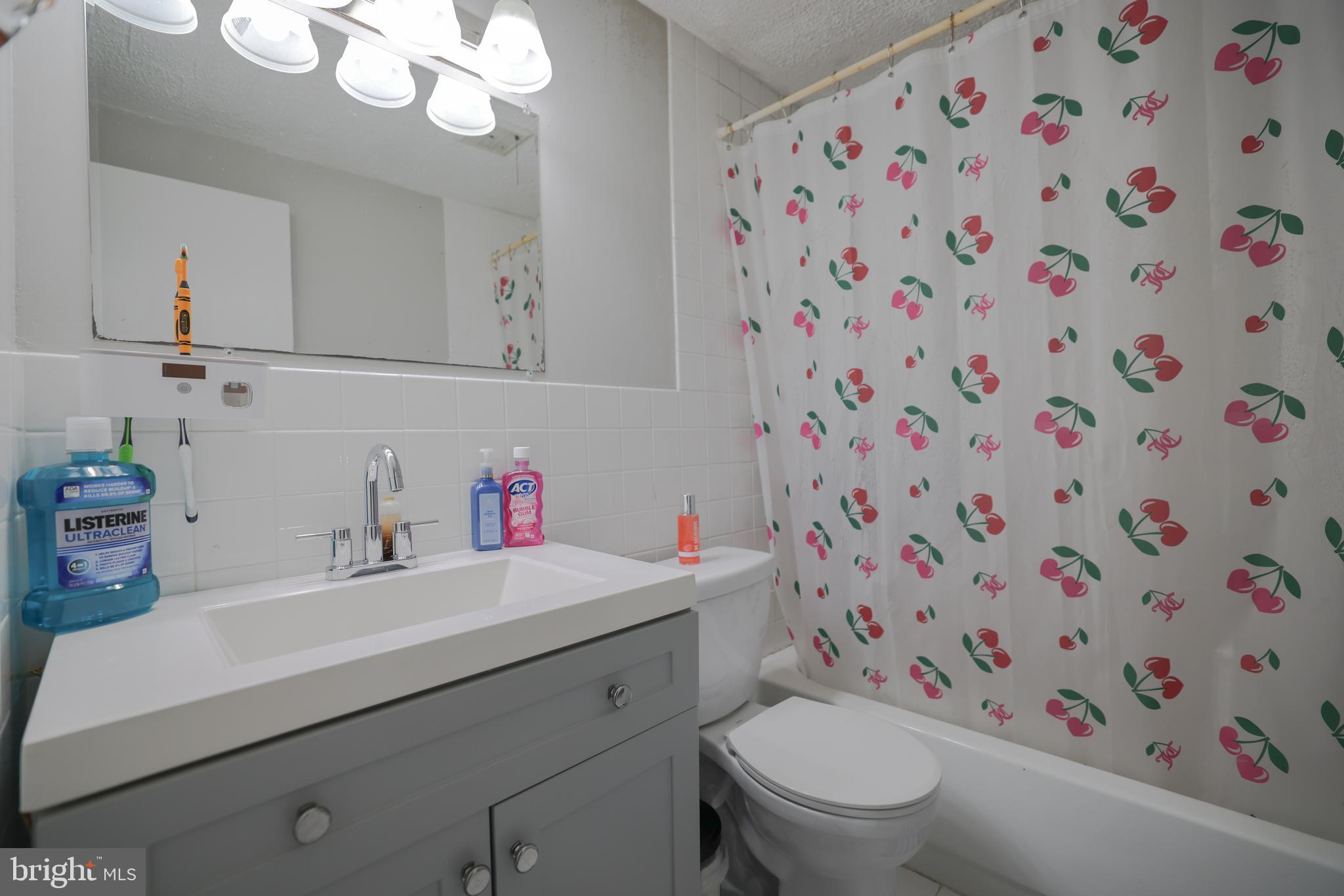 SOMERTON - Residential