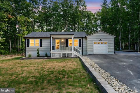 Homes For Sale - 1235 Lakeview Parkway<br/> Orange County, LOCUST GROVE, VA 22508