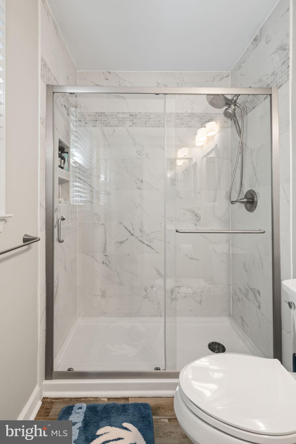 LAKE OF THE WOODS - Residential