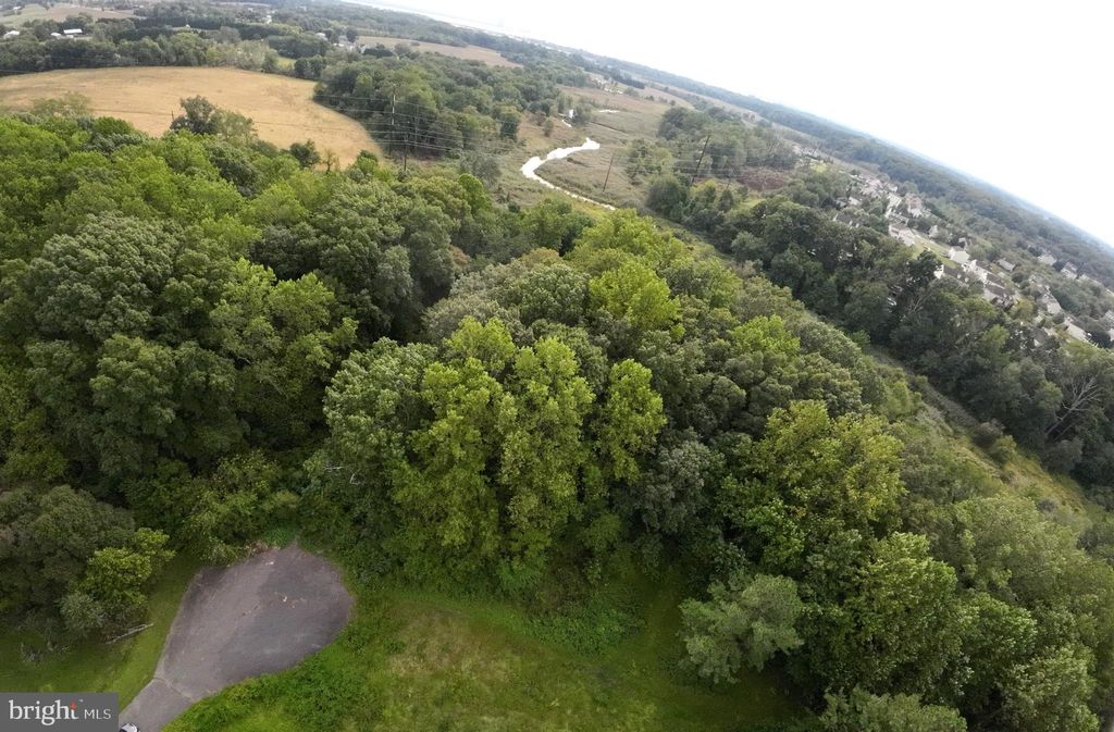 Photo of 17 Cedar Court, MIDDLETOWN, DE 19709 (MLS # DENC2090428)