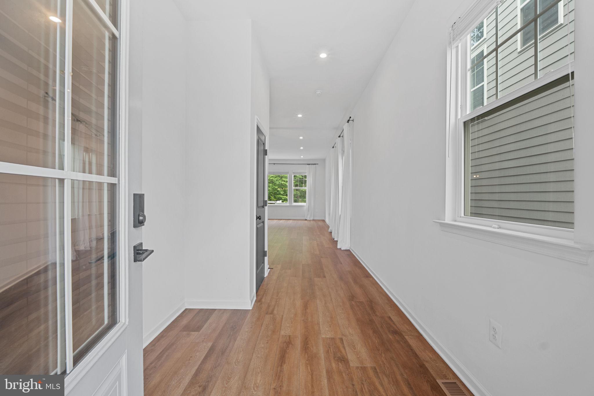 POTOMAC SHORES - Residential