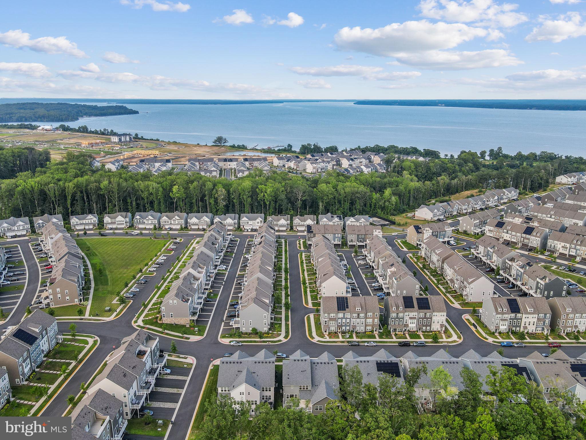 POTOMAC SHORES - Residential