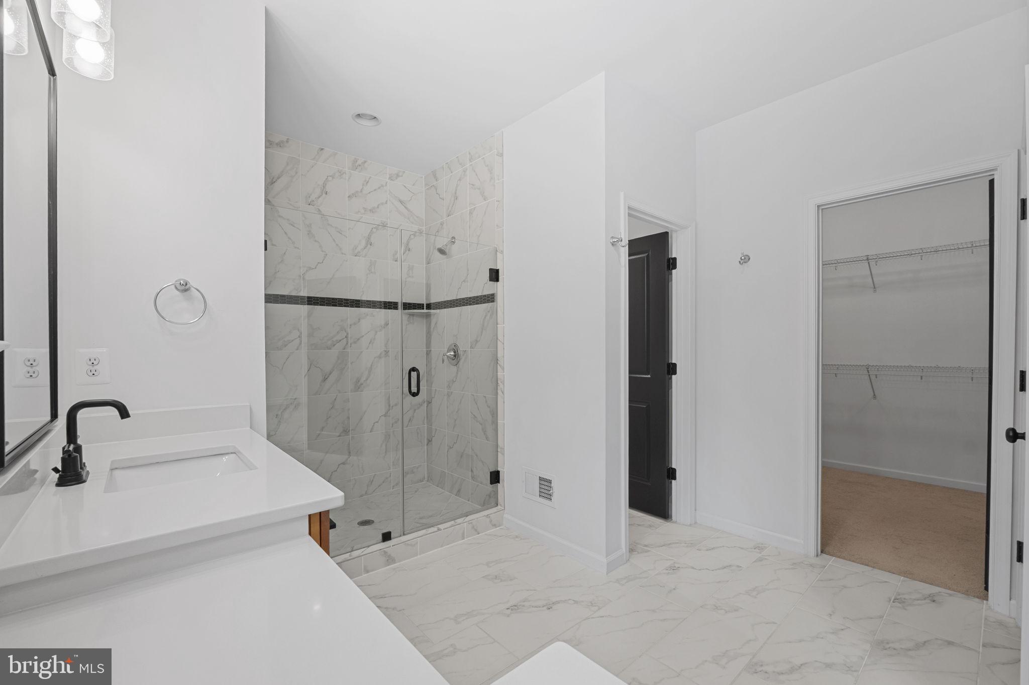 POTOMAC SHORES - Residential