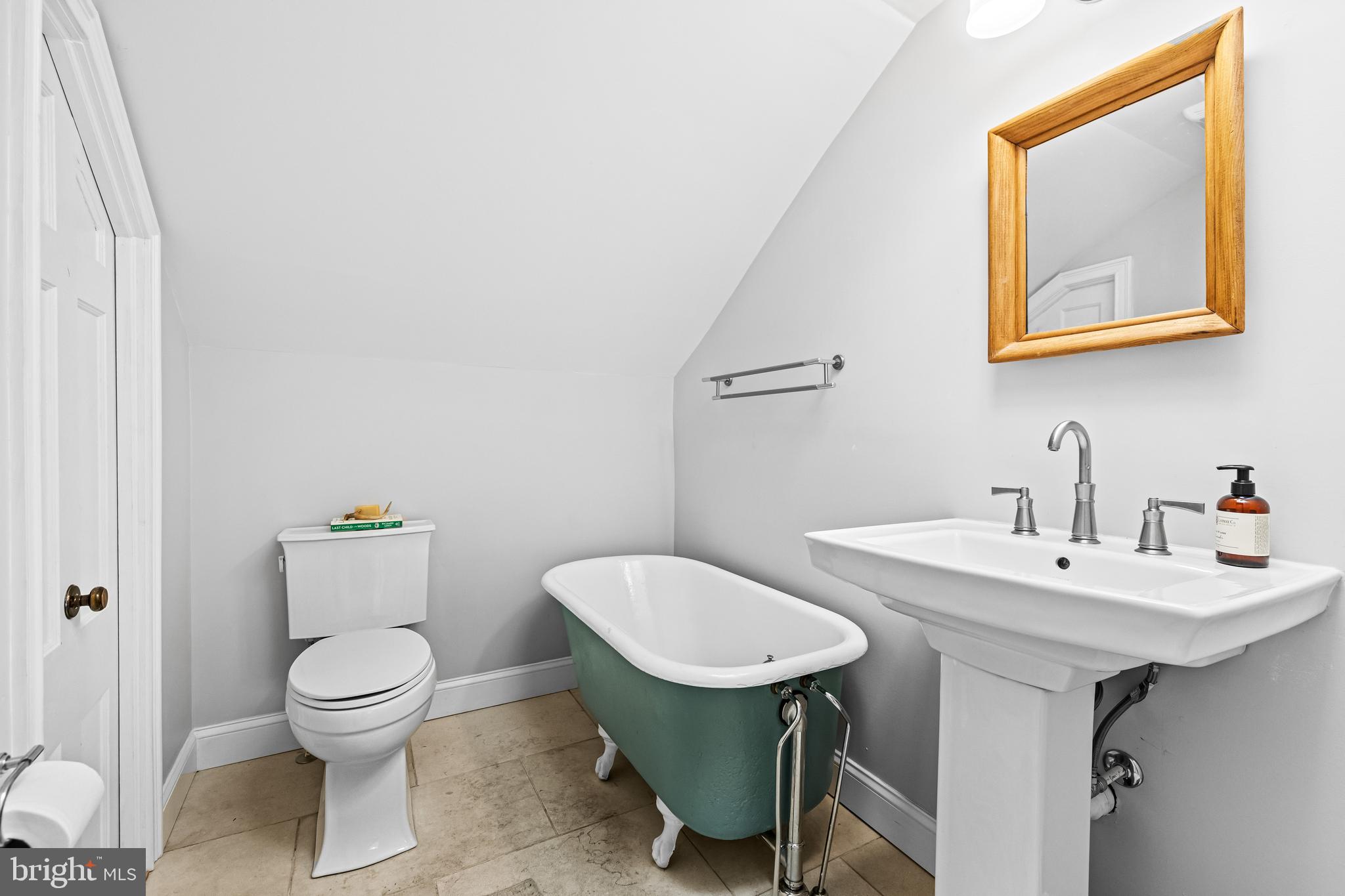 HAMPDEN HISTORIC DISTRICT - Residential