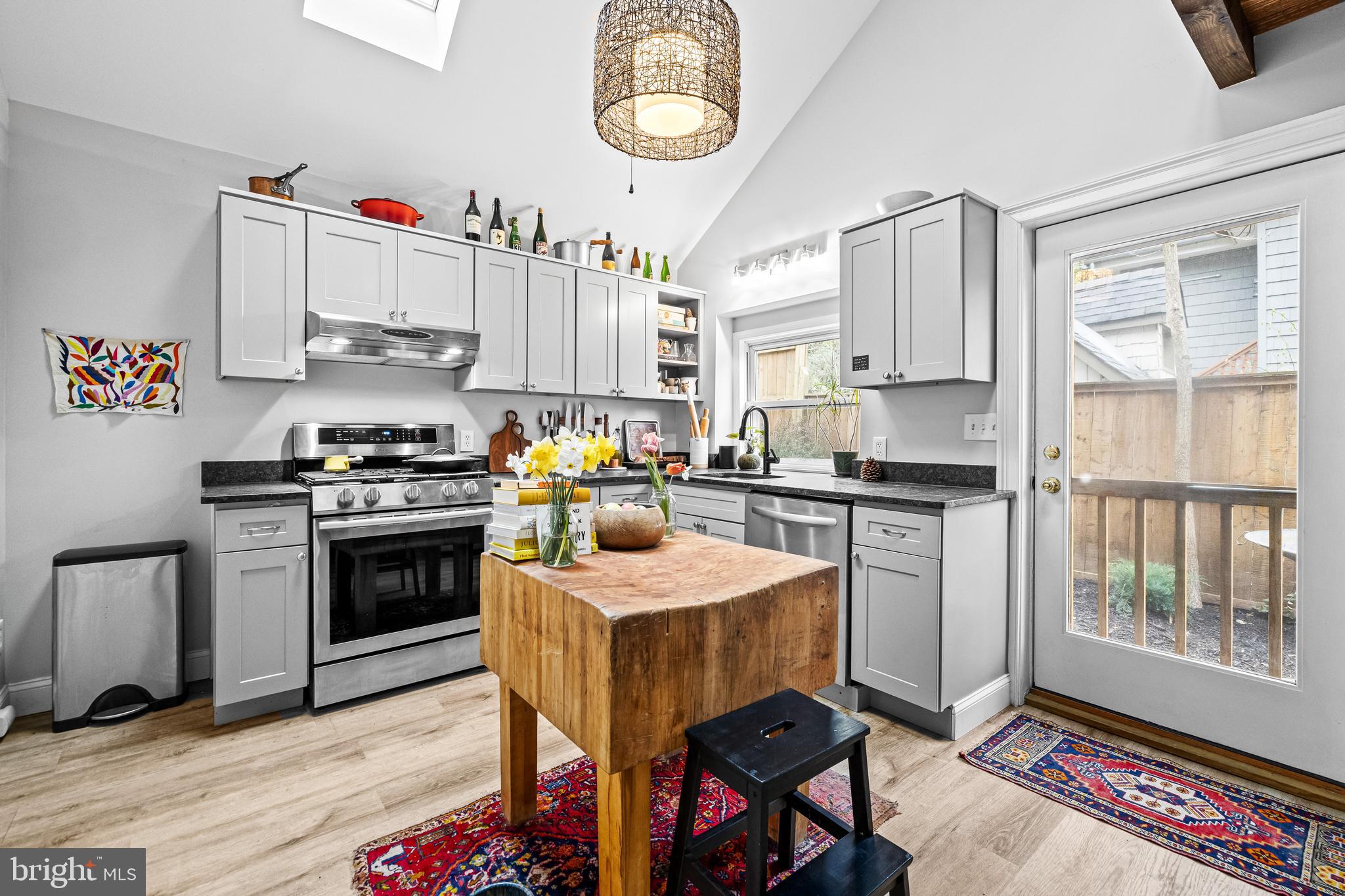 HAMPDEN HISTORIC DISTRICT - Residential