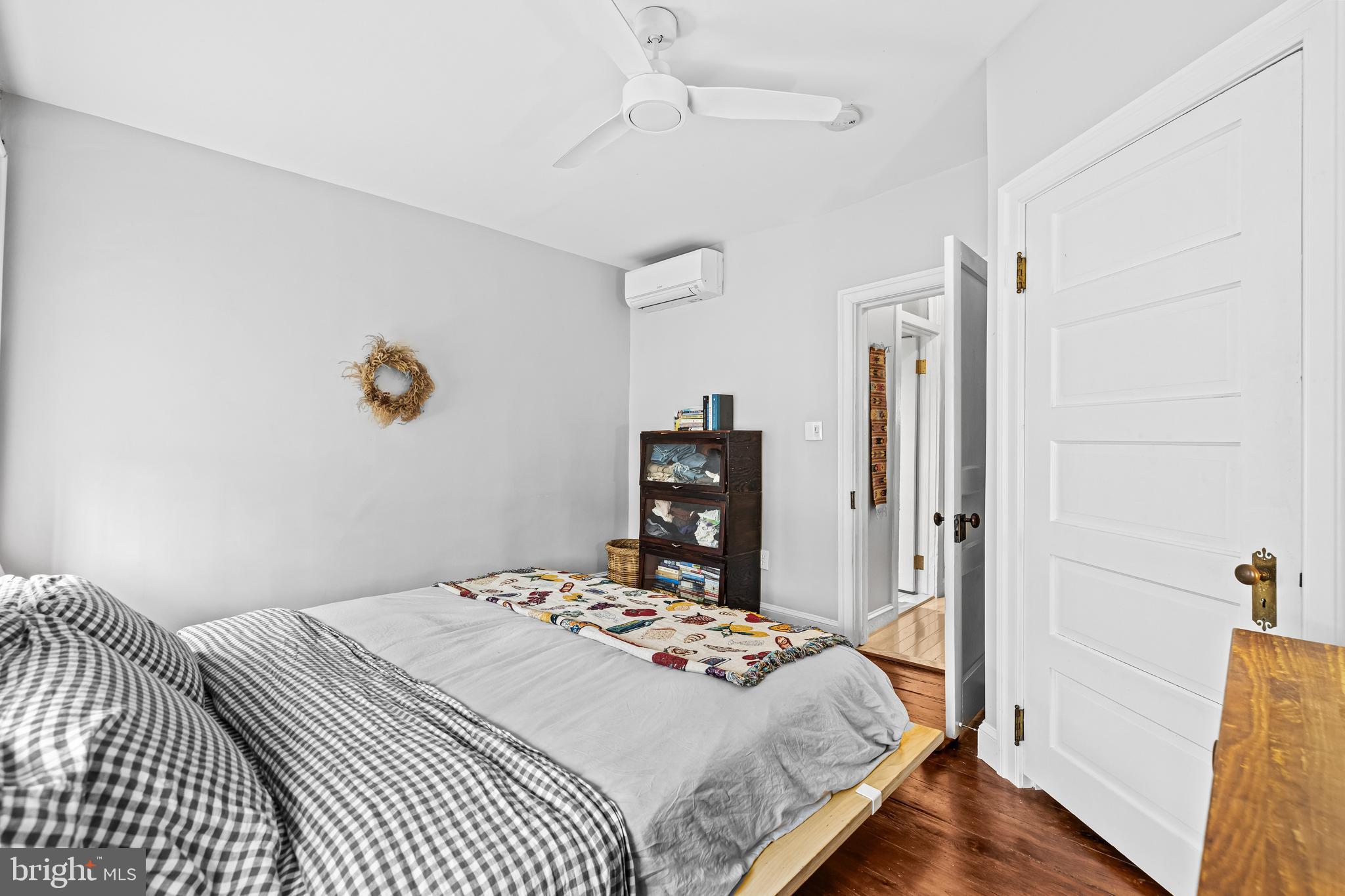 HAMPDEN HISTORIC DISTRICT - Residential