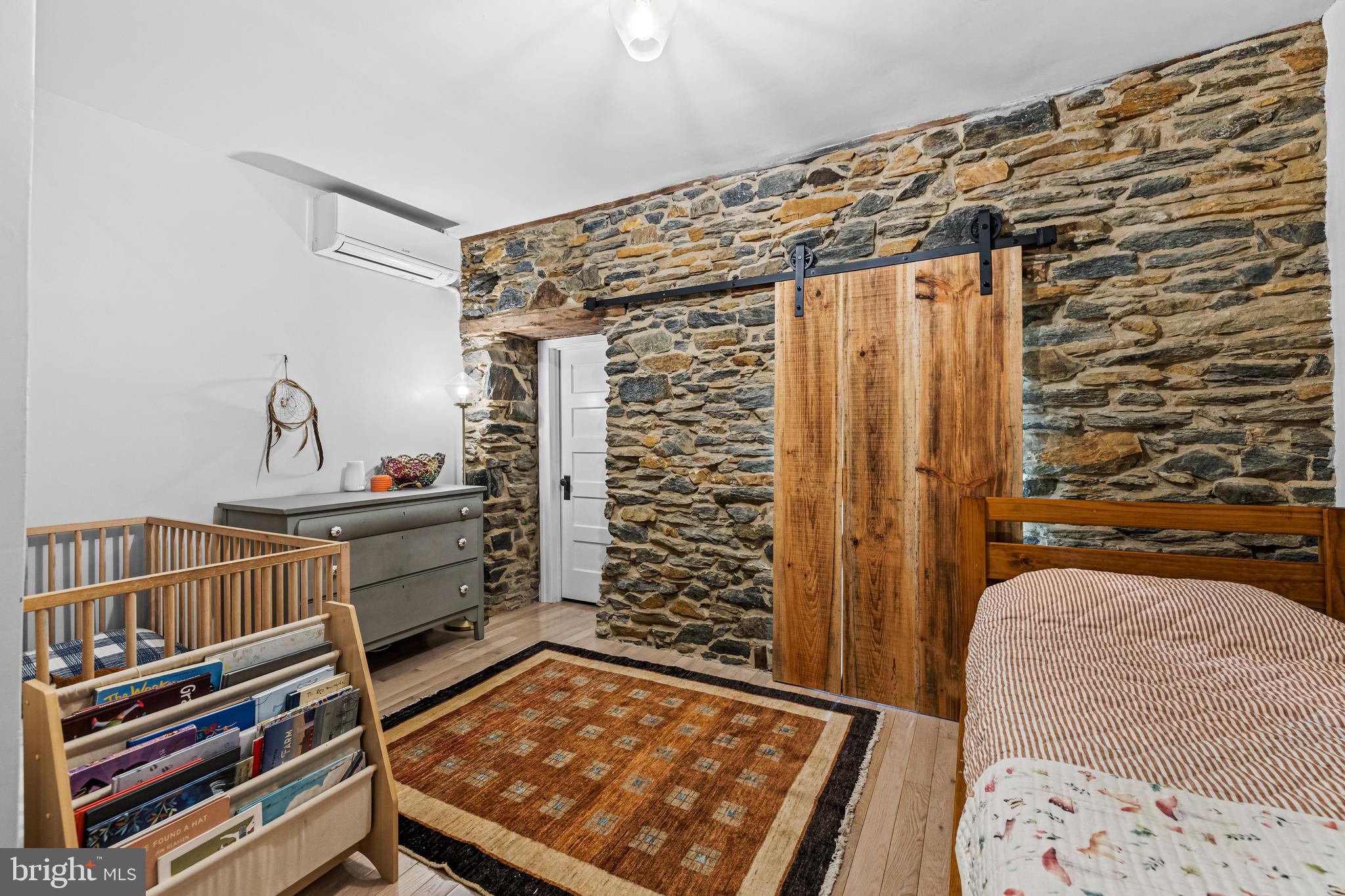 HAMPDEN HISTORIC DISTRICT - Residential