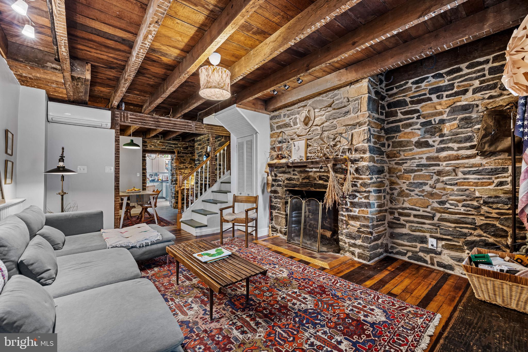 HAMPDEN HISTORIC DISTRICT - Residential