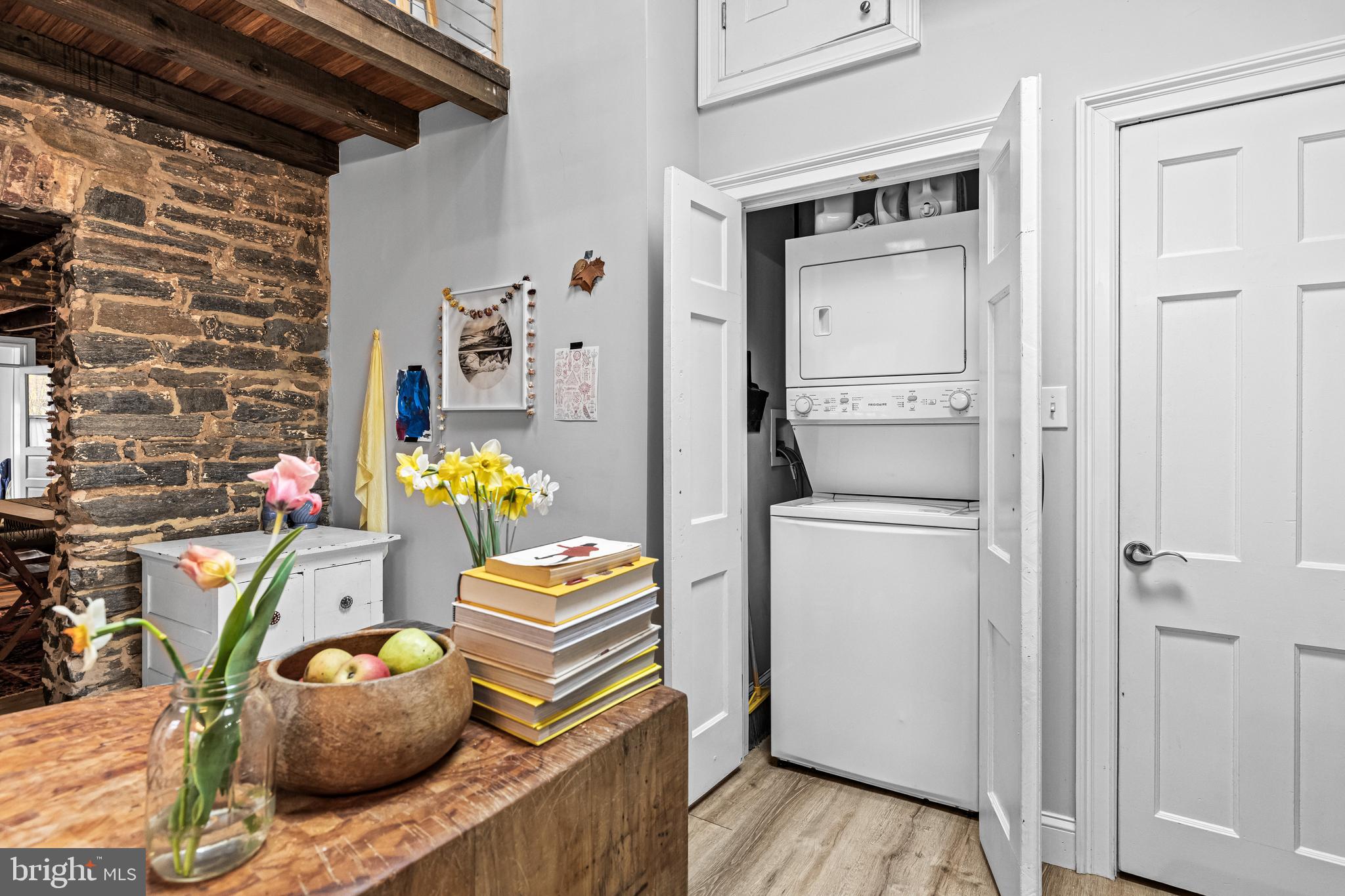 HAMPDEN HISTORIC DISTRICT - Residential