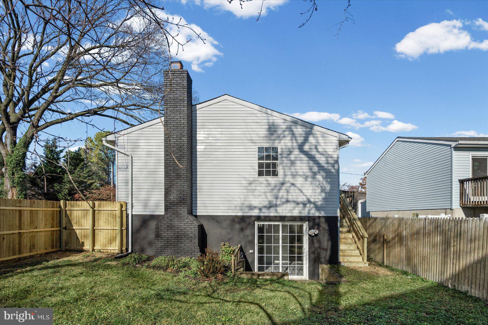 FERNDALE - Residential