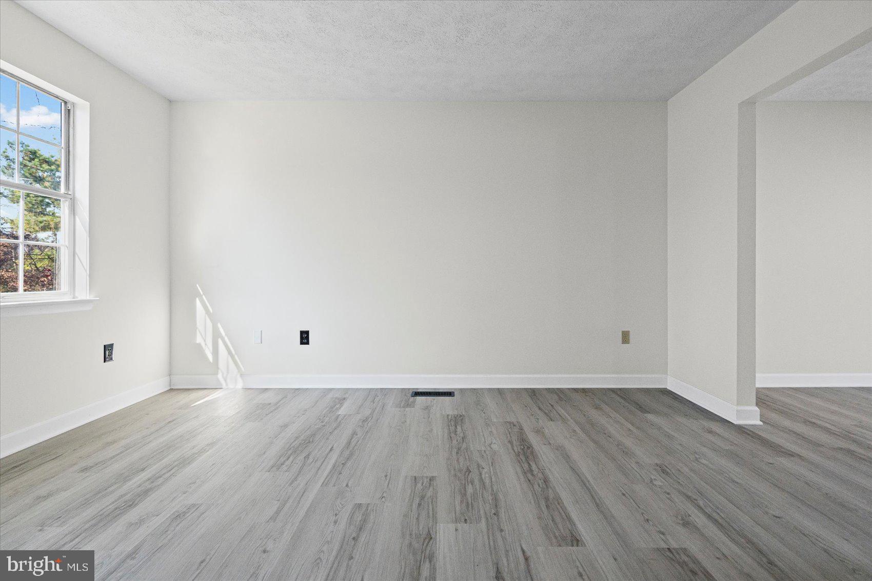 FERNDALE - Residential