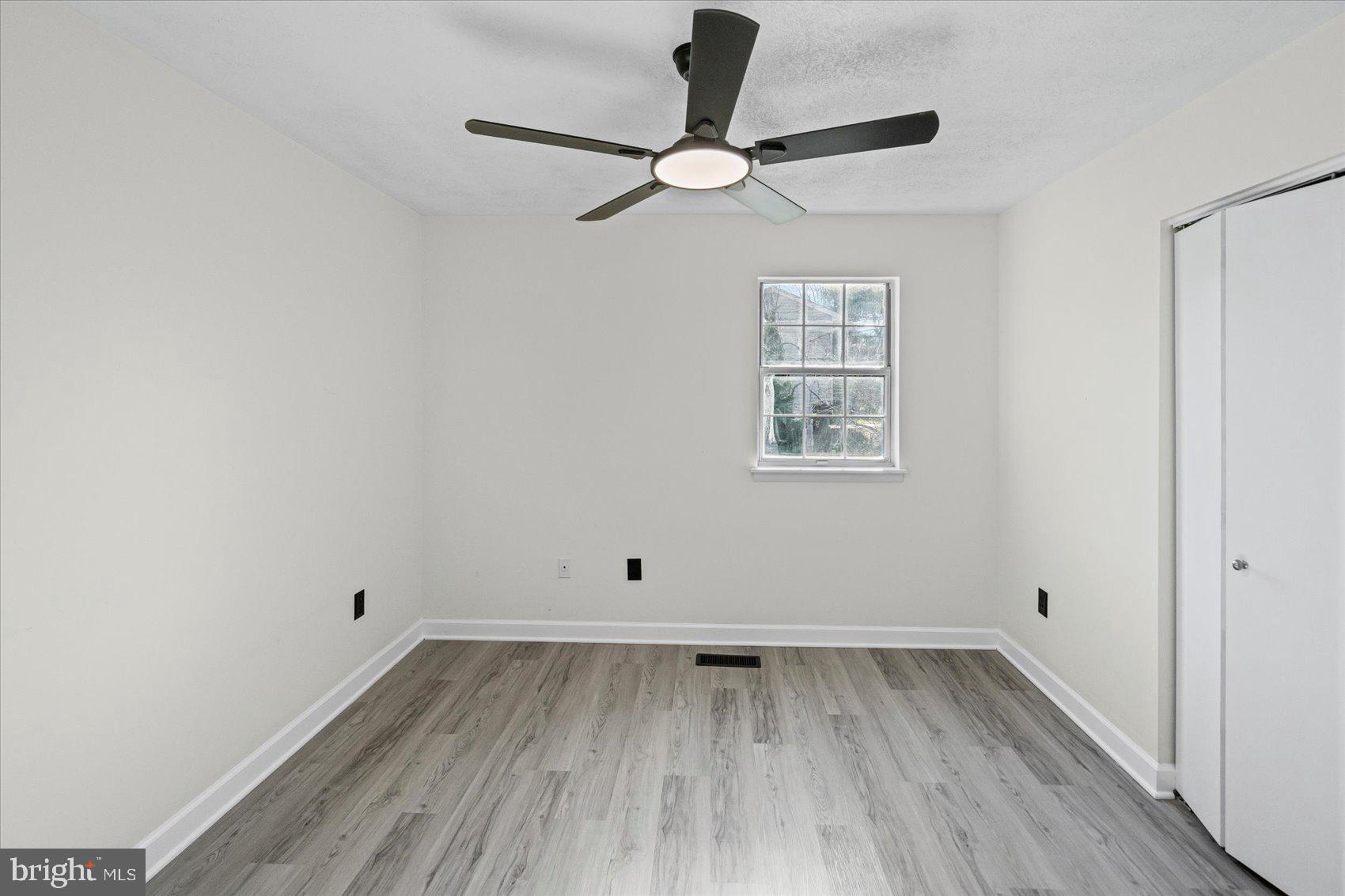 FERNDALE - Residential