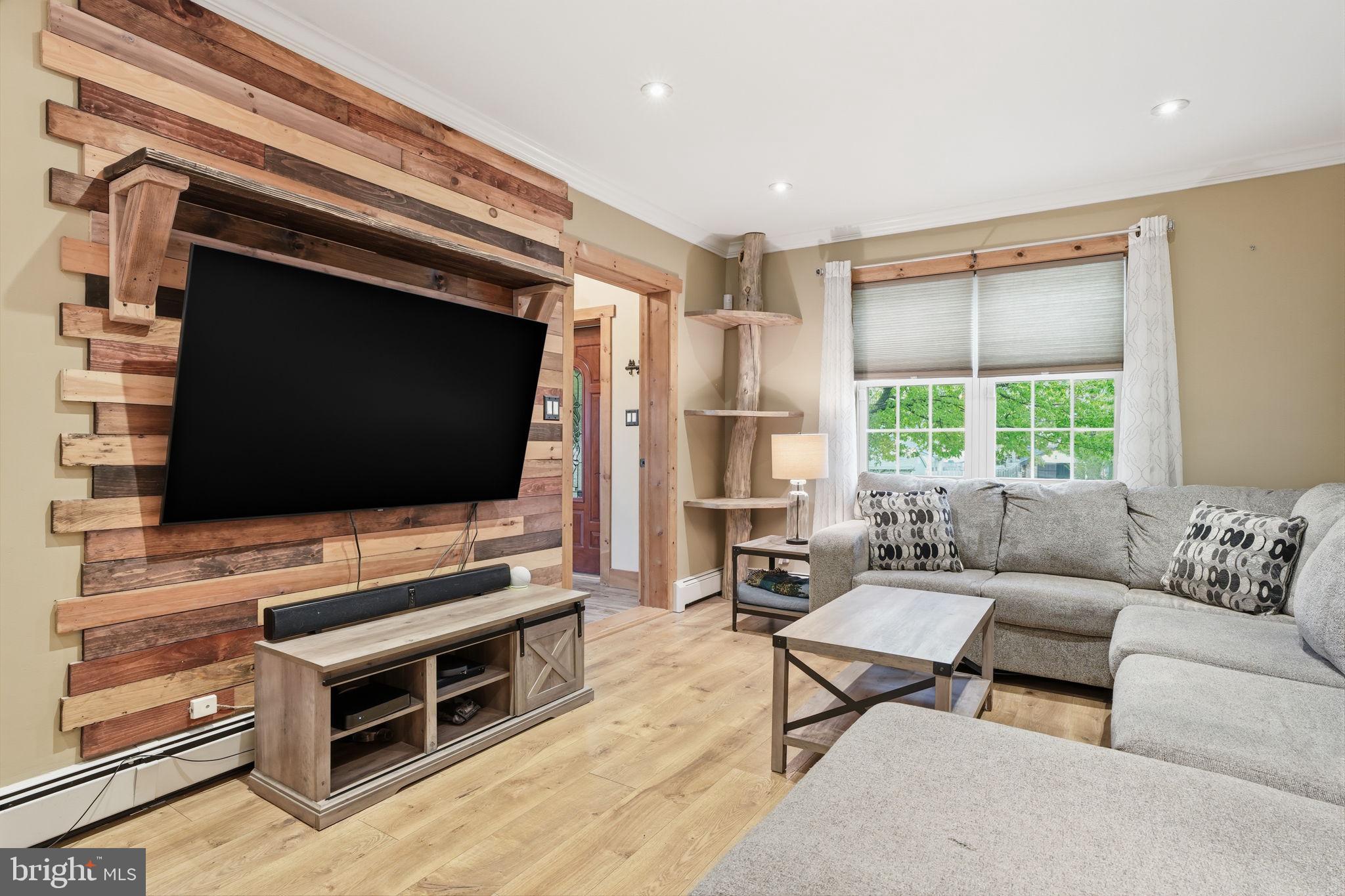 CAPITOL VIEW - Residential