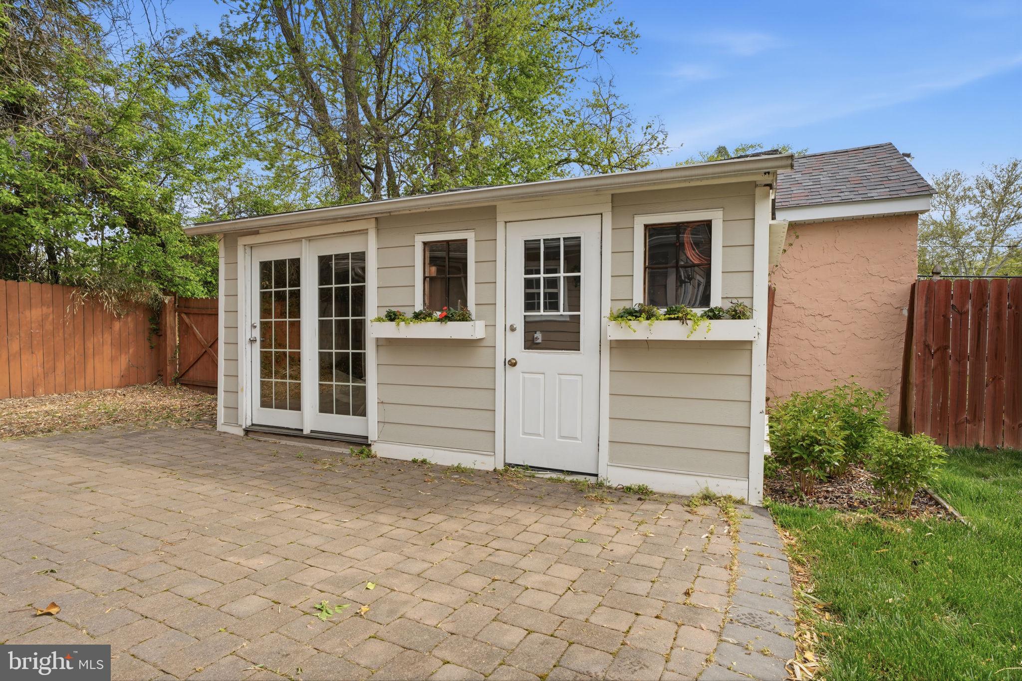 CAPITOL VIEW - Residential