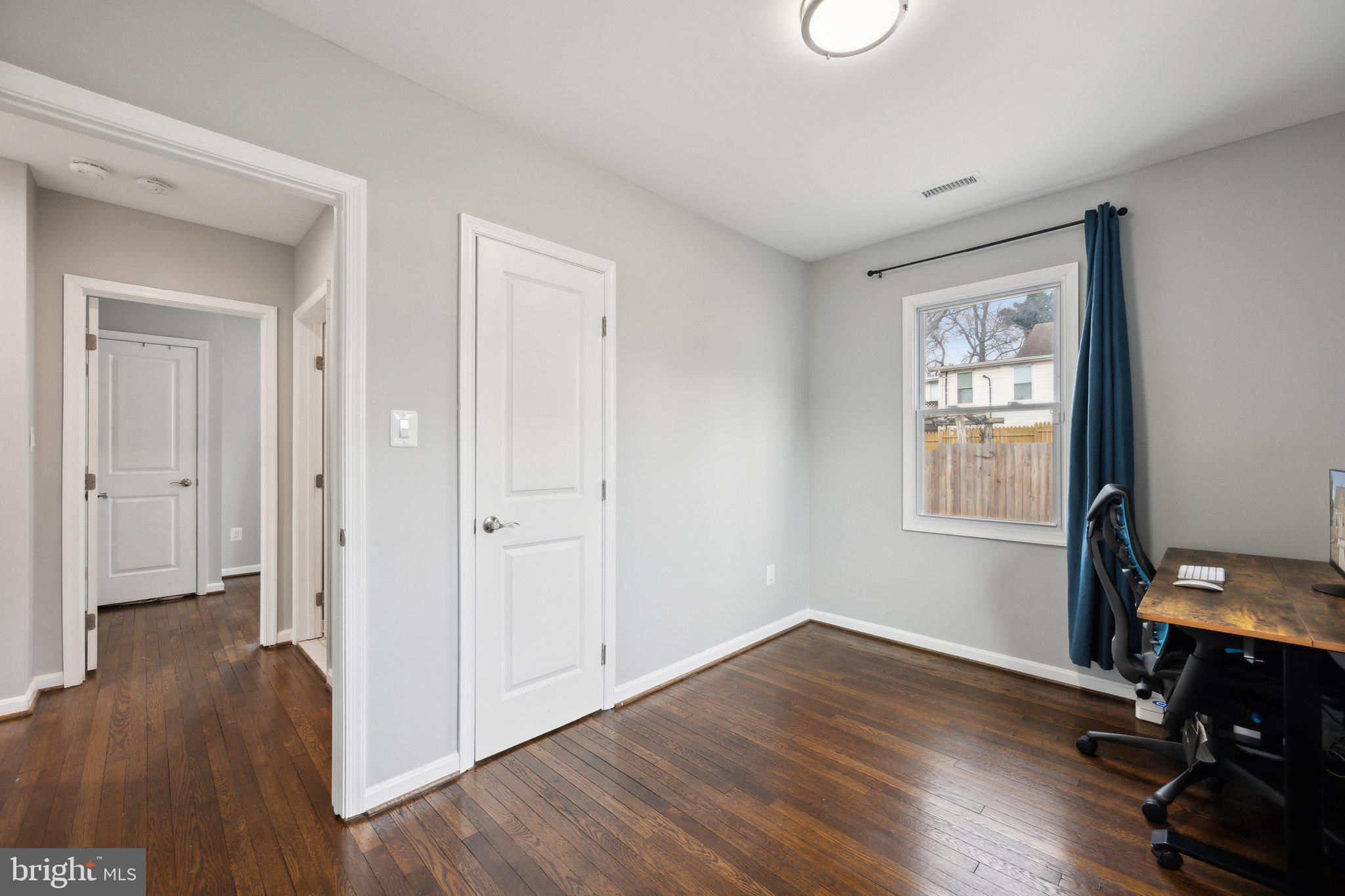 CAPITOL HEIGHTS - Residential