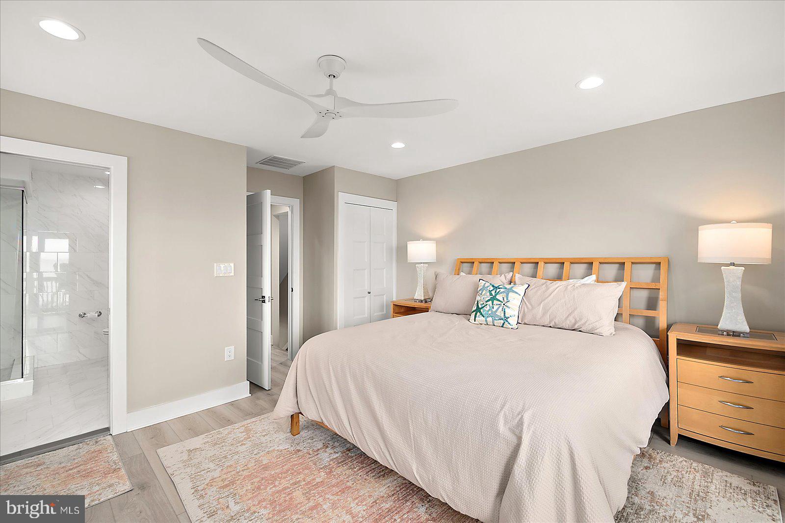 ASPEN EAST - Residential