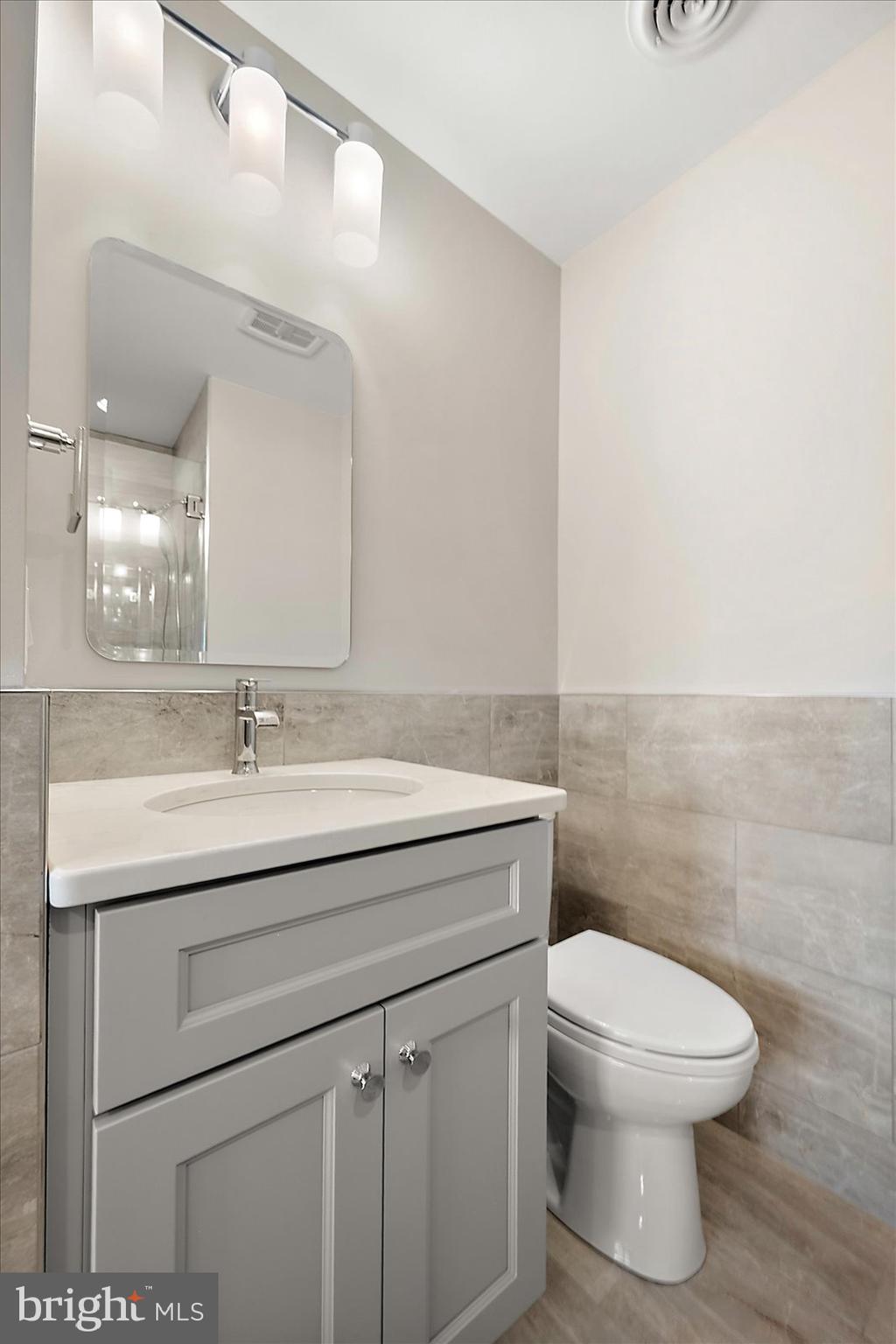 ASPEN EAST - Residential