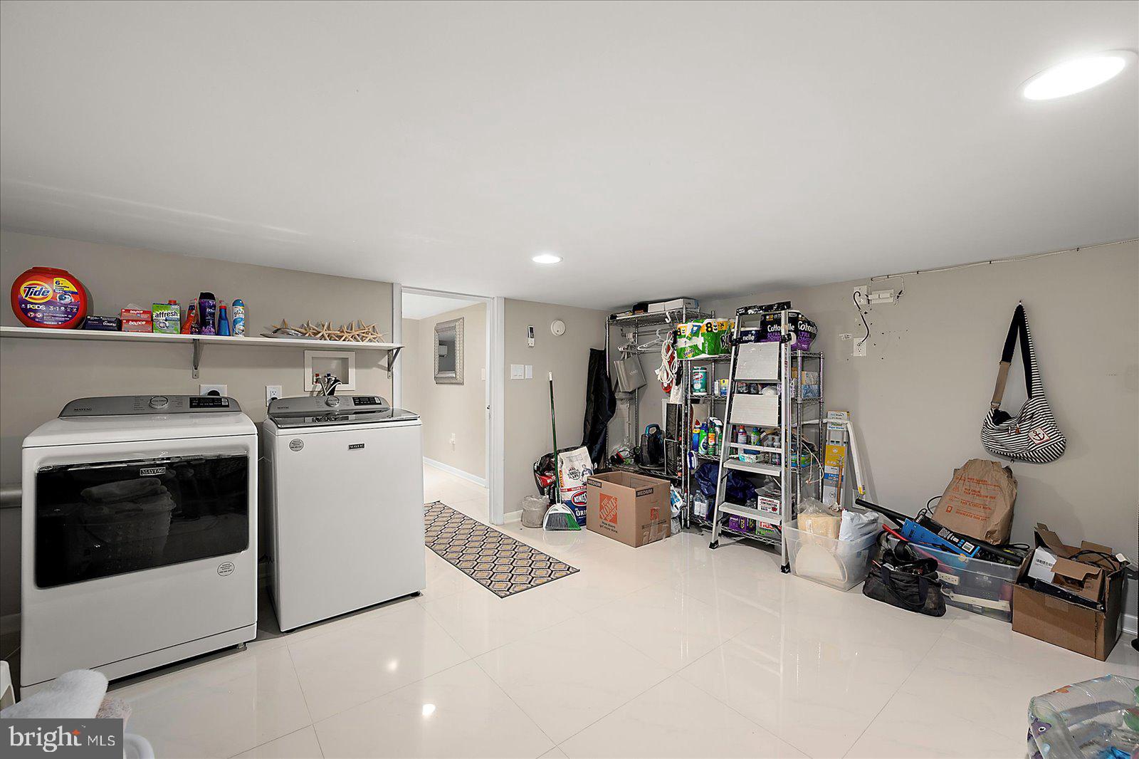 ASPEN EAST - Residential