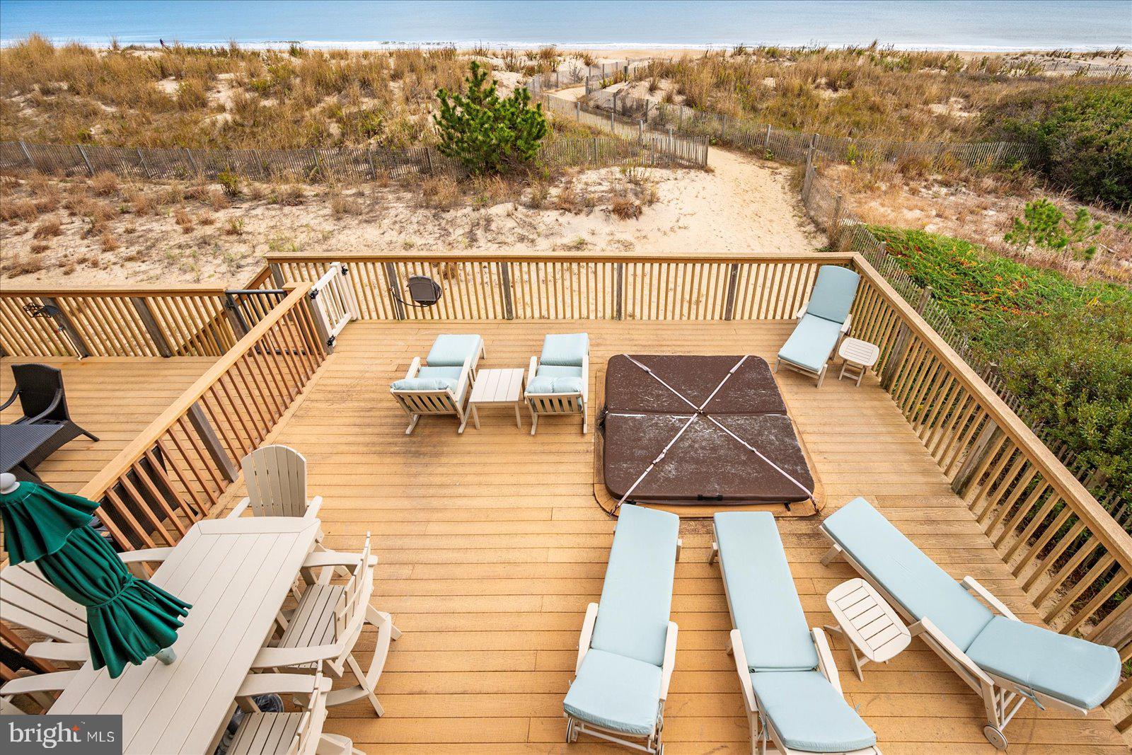 ASPEN EAST - Residential