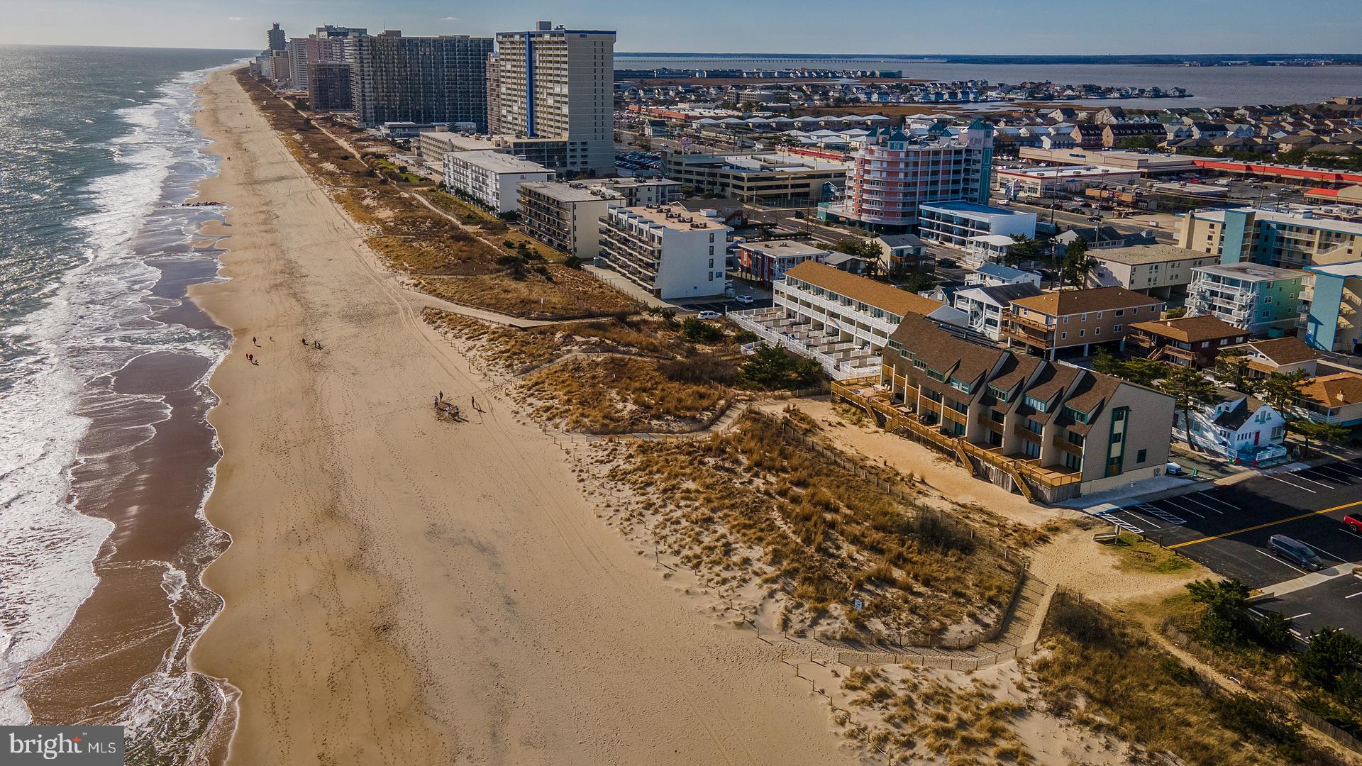 ASPEN EAST - Residential