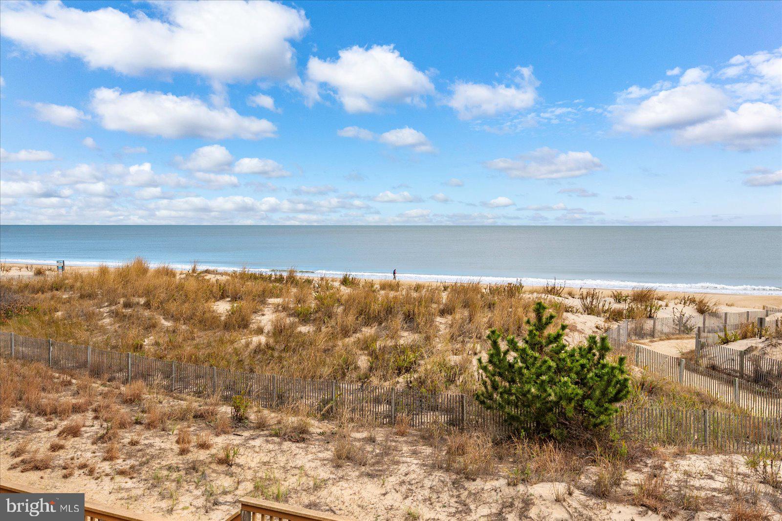 ASPEN EAST - Residential