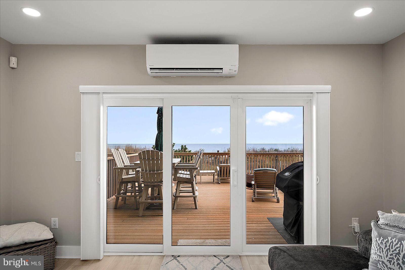 ASPEN EAST - Residential