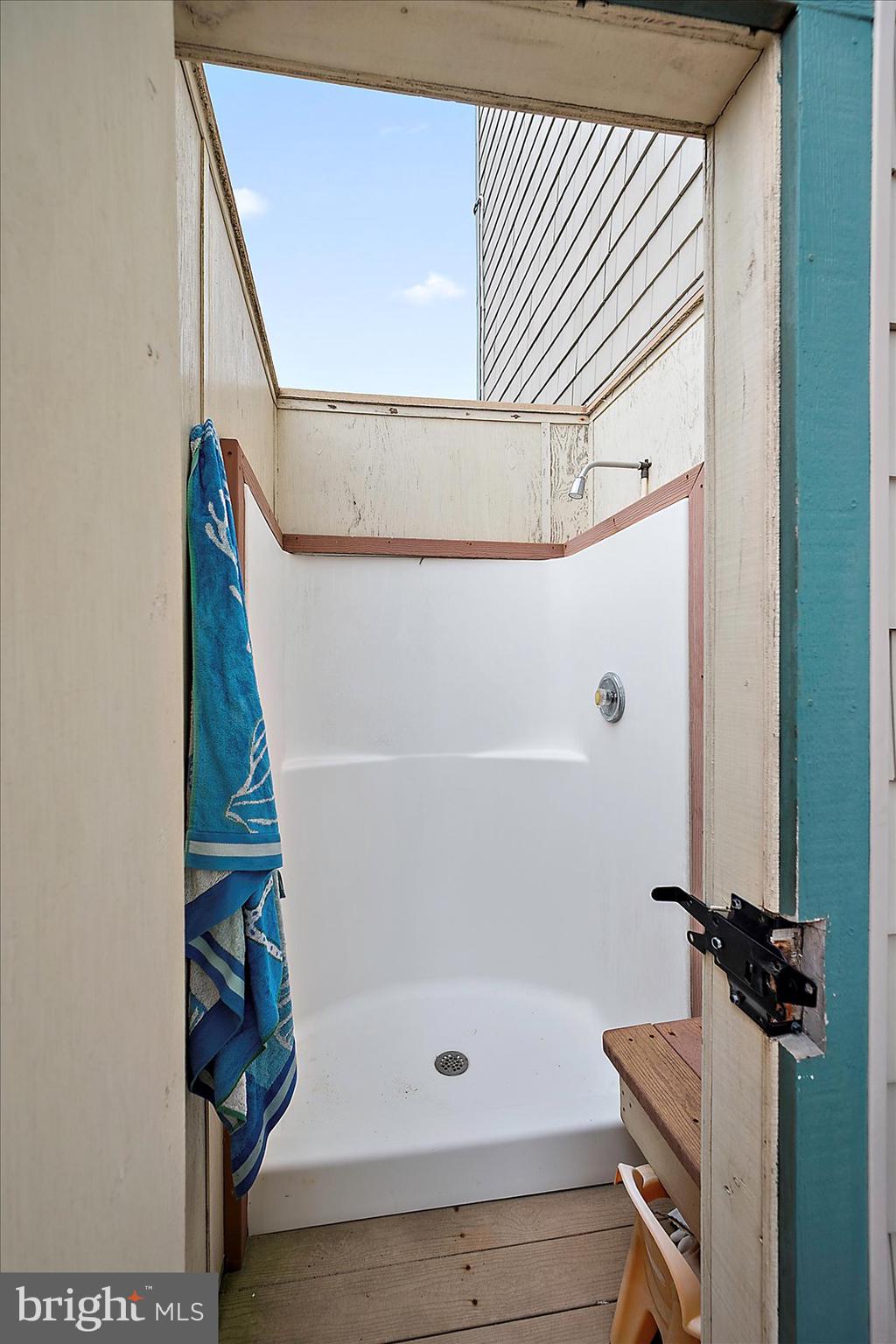 ASPEN EAST - Residential