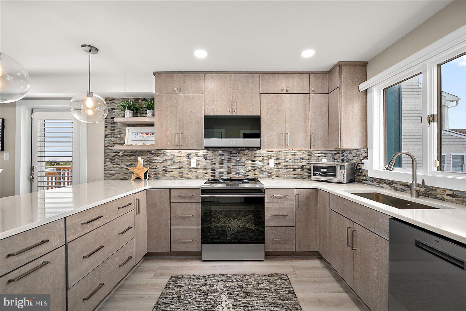 ASPEN EAST - Residential