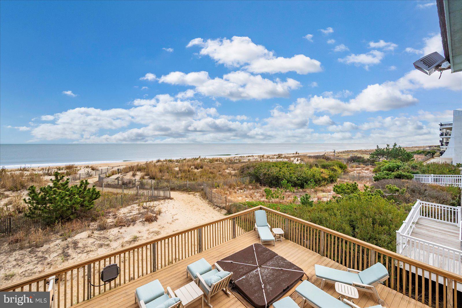 ASPEN EAST - Residential