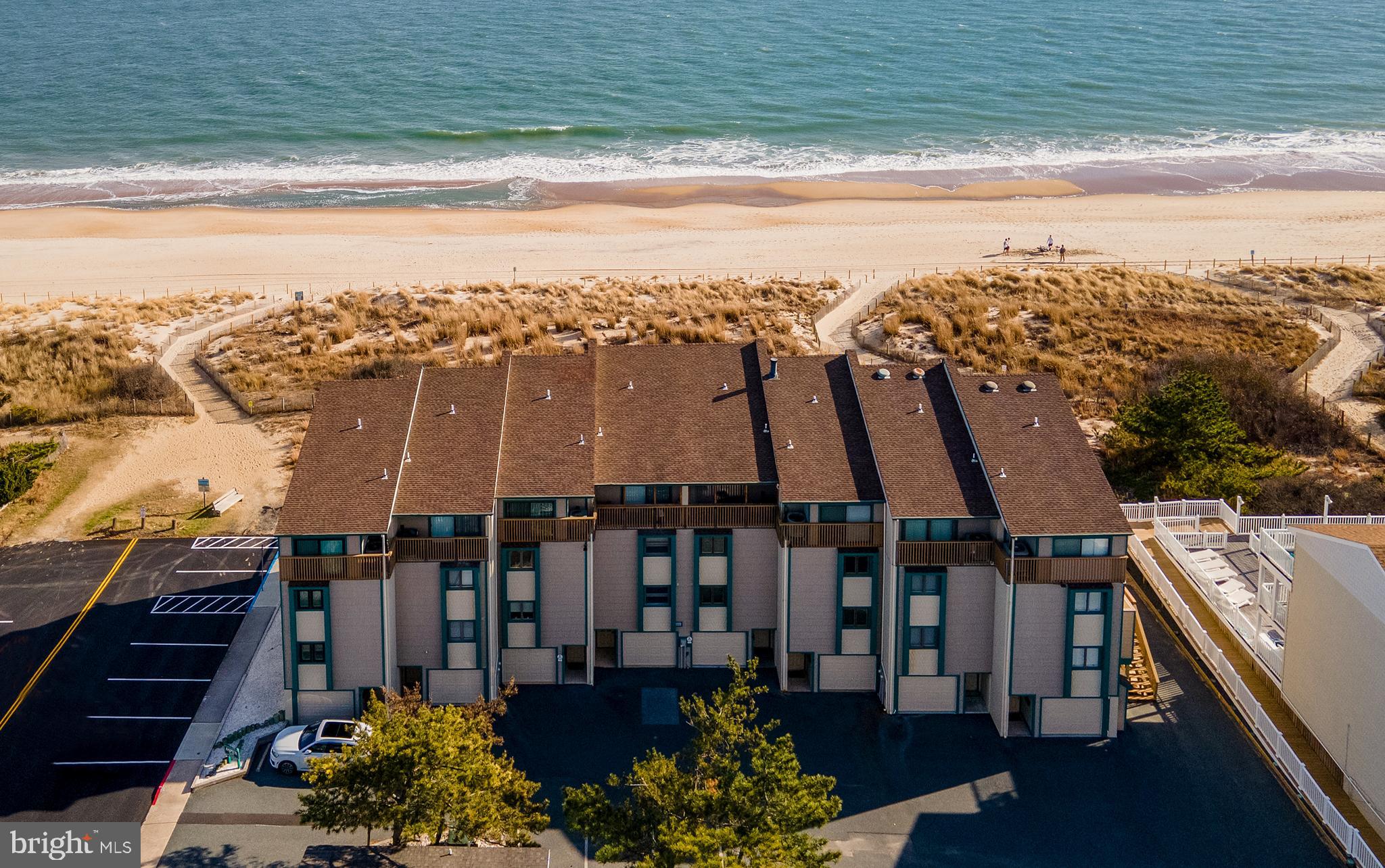 ASPEN EAST - Residential