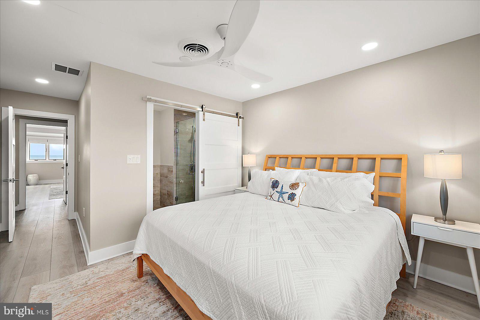 ASPEN EAST - Residential