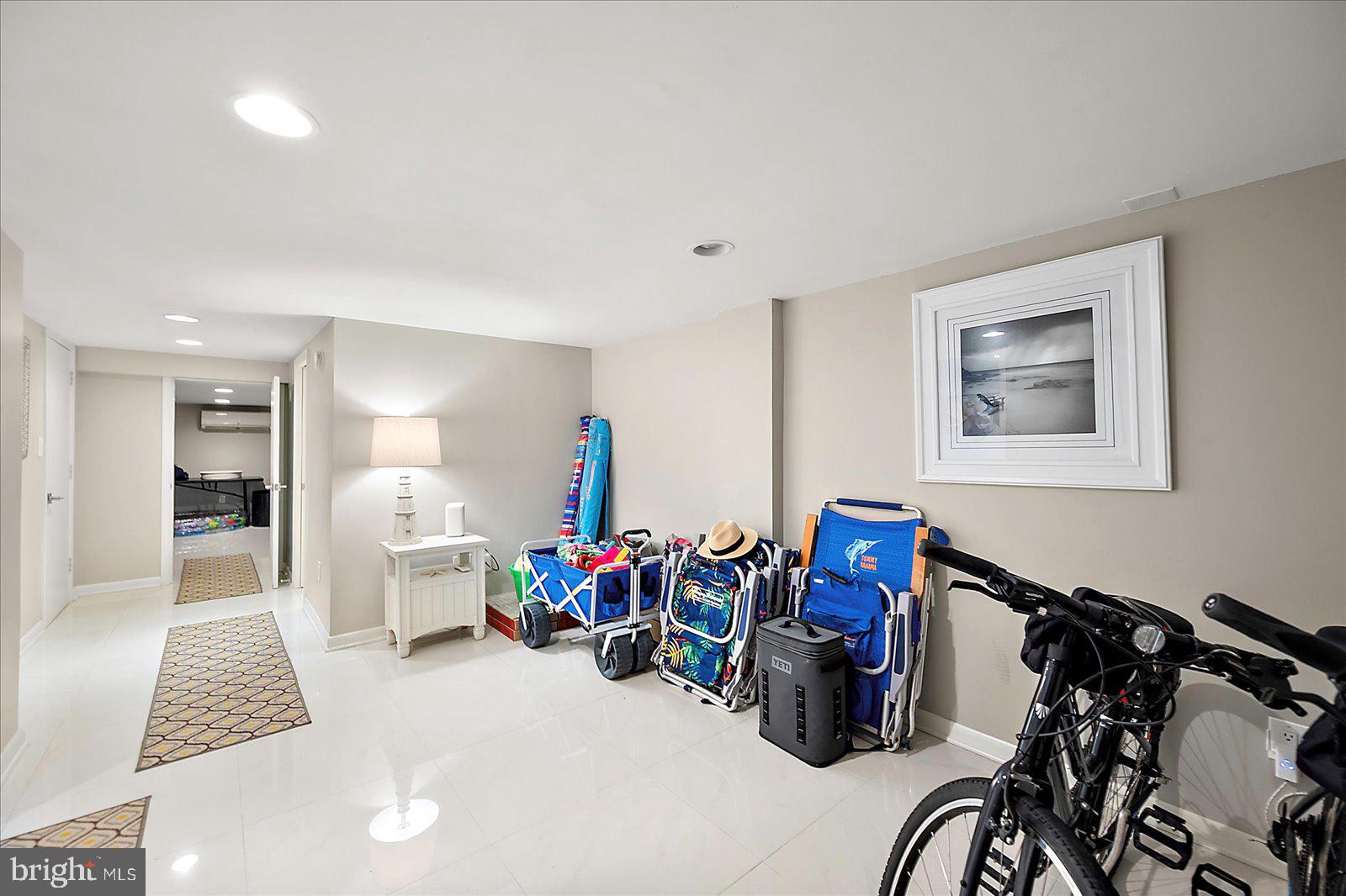 ASPEN EAST - Residential