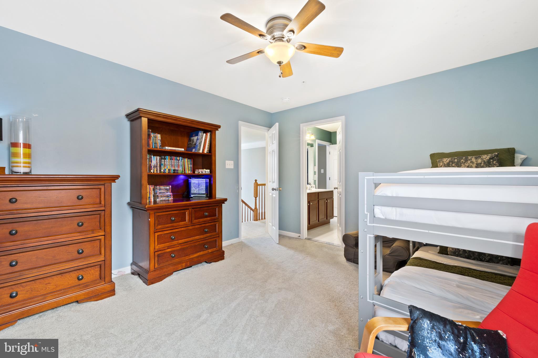 THE MEADOWS - Residential