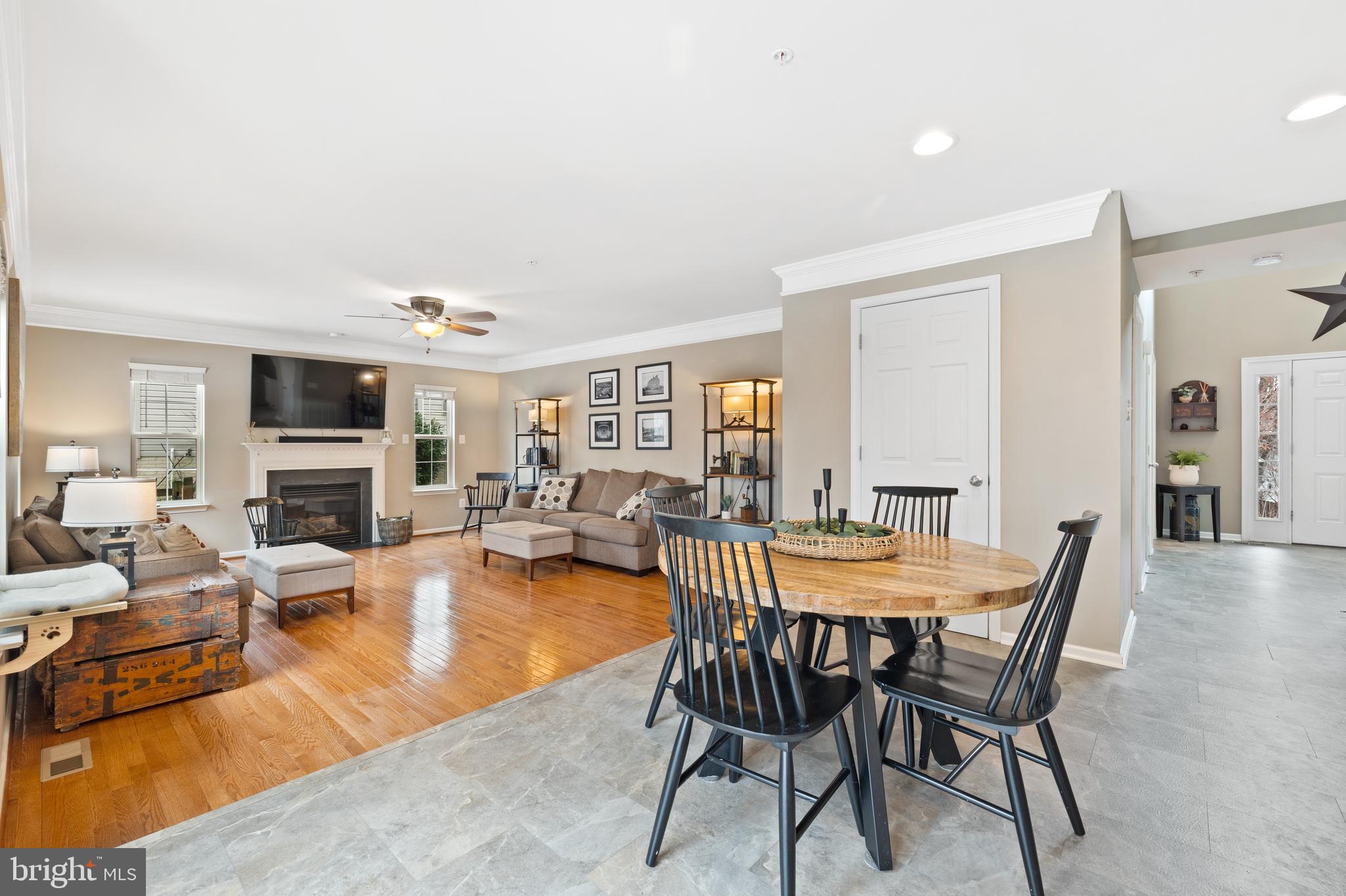 THE MEADOWS - Residential