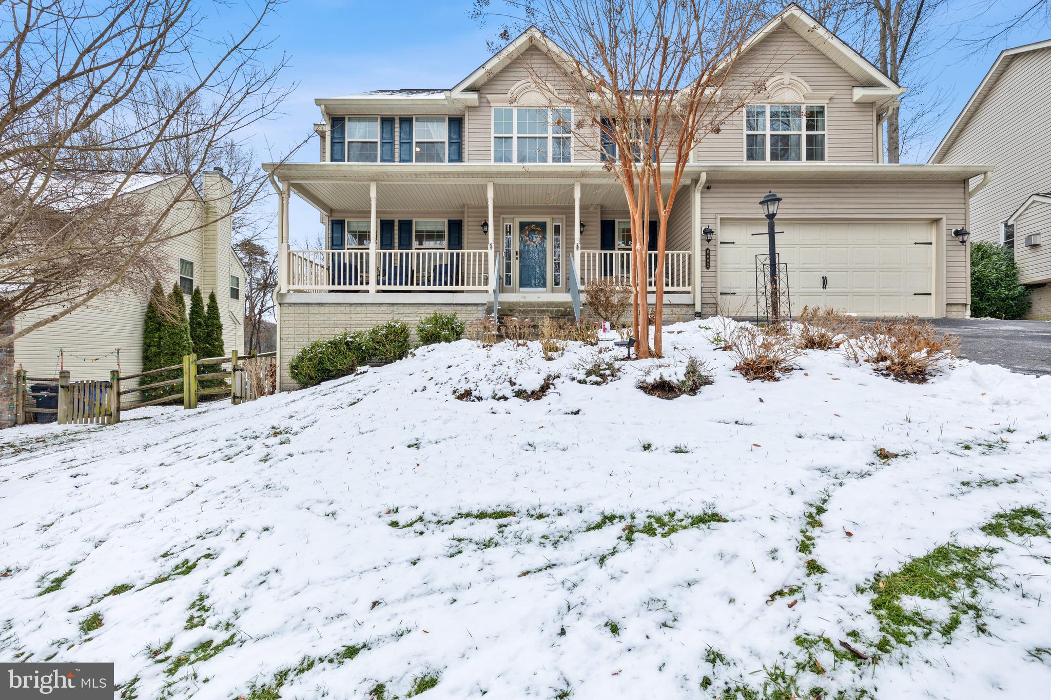 THE MEADOWS - Residential