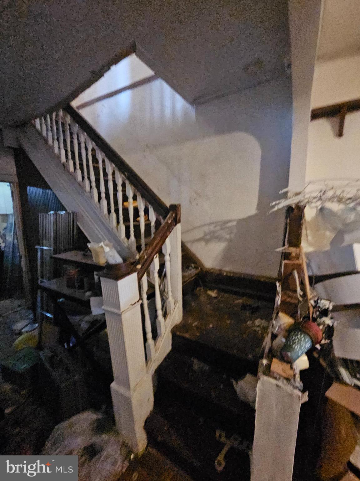 MILL CREEK - Residential