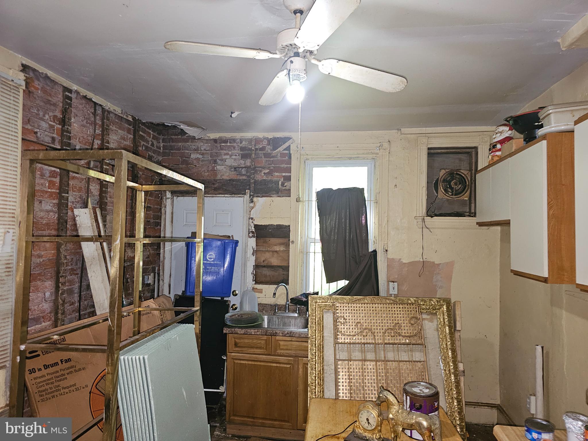 MILL CREEK - Residential