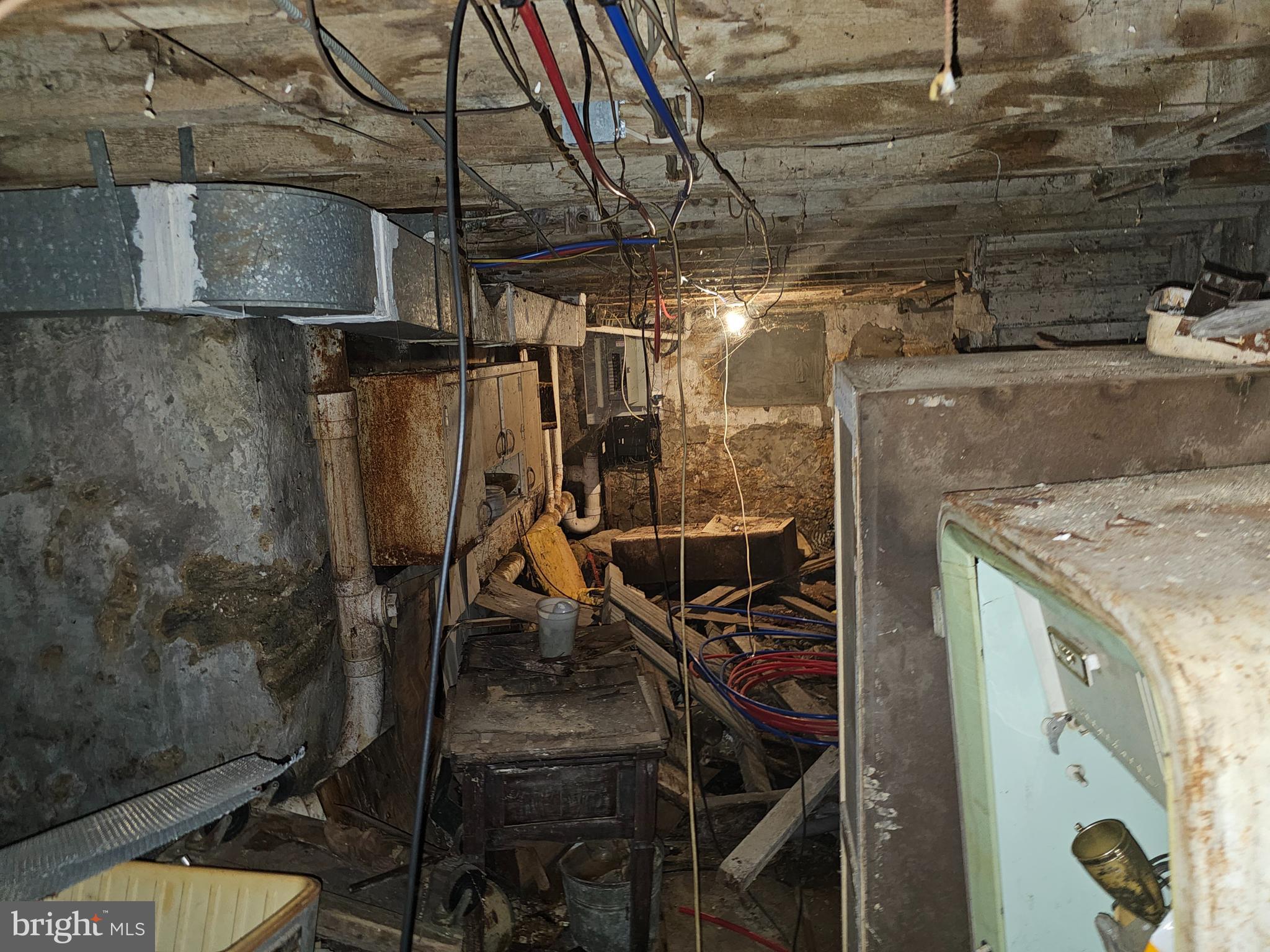 MILL CREEK - Residential