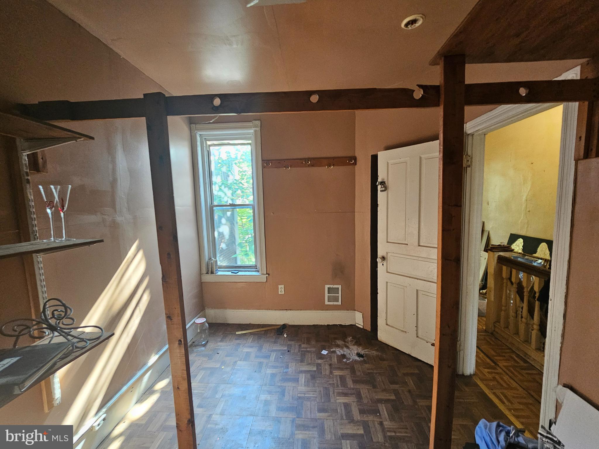 MILL CREEK - Residential