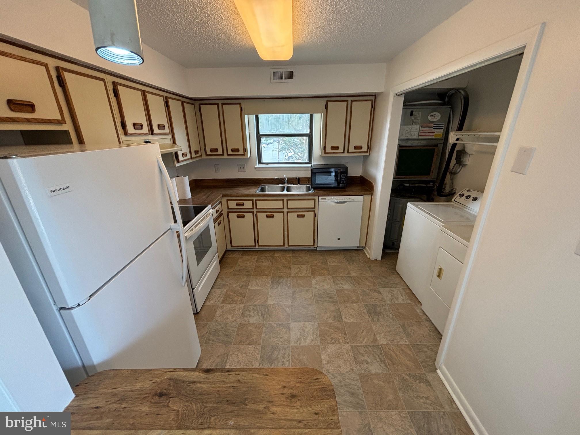 BAYVIEW - Residential