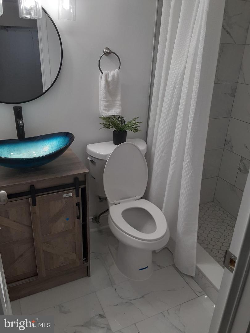 BELAIR-EDISON - Residential Lease