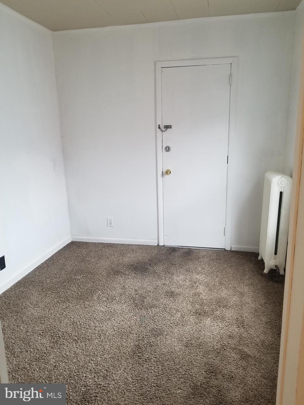 NORTHEAST READING - Residential Lease