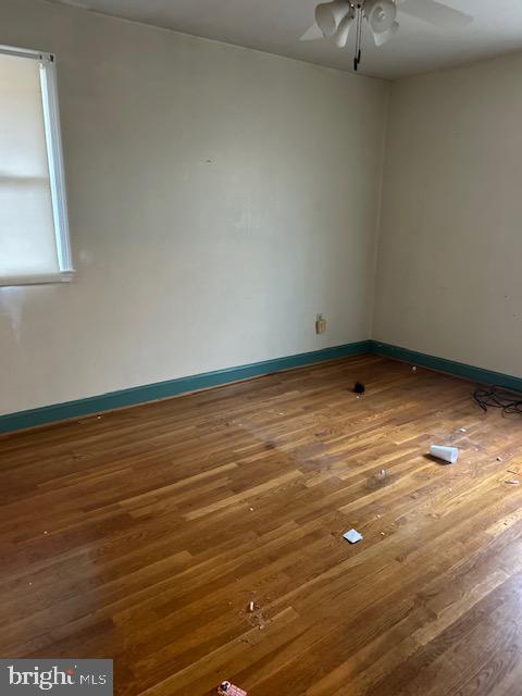 CALVERTON - Residential