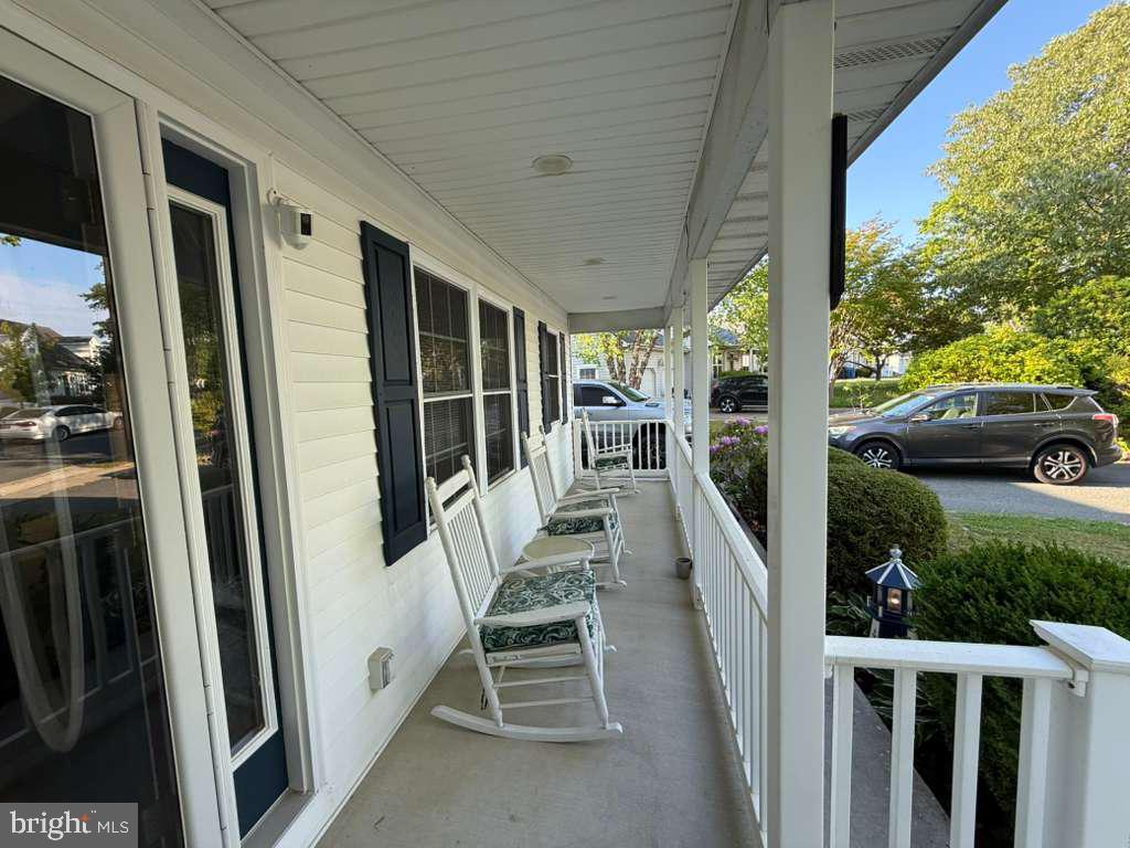 WAYLANDS - Residential