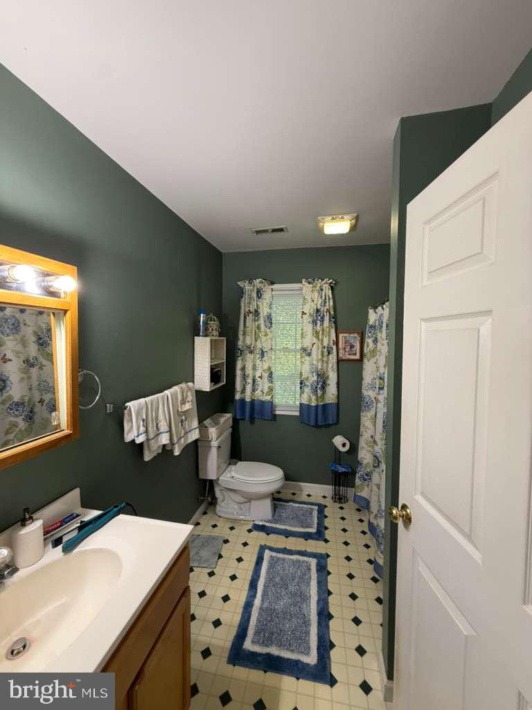 WAYLANDS - Residential