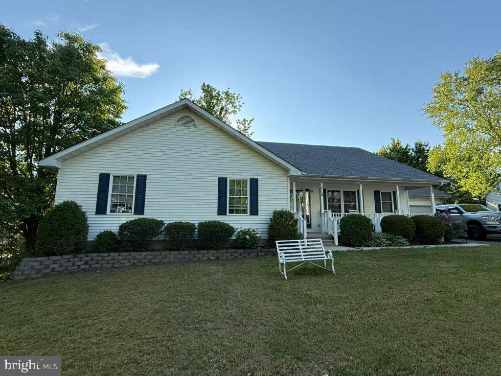 WAYLANDS - Residential